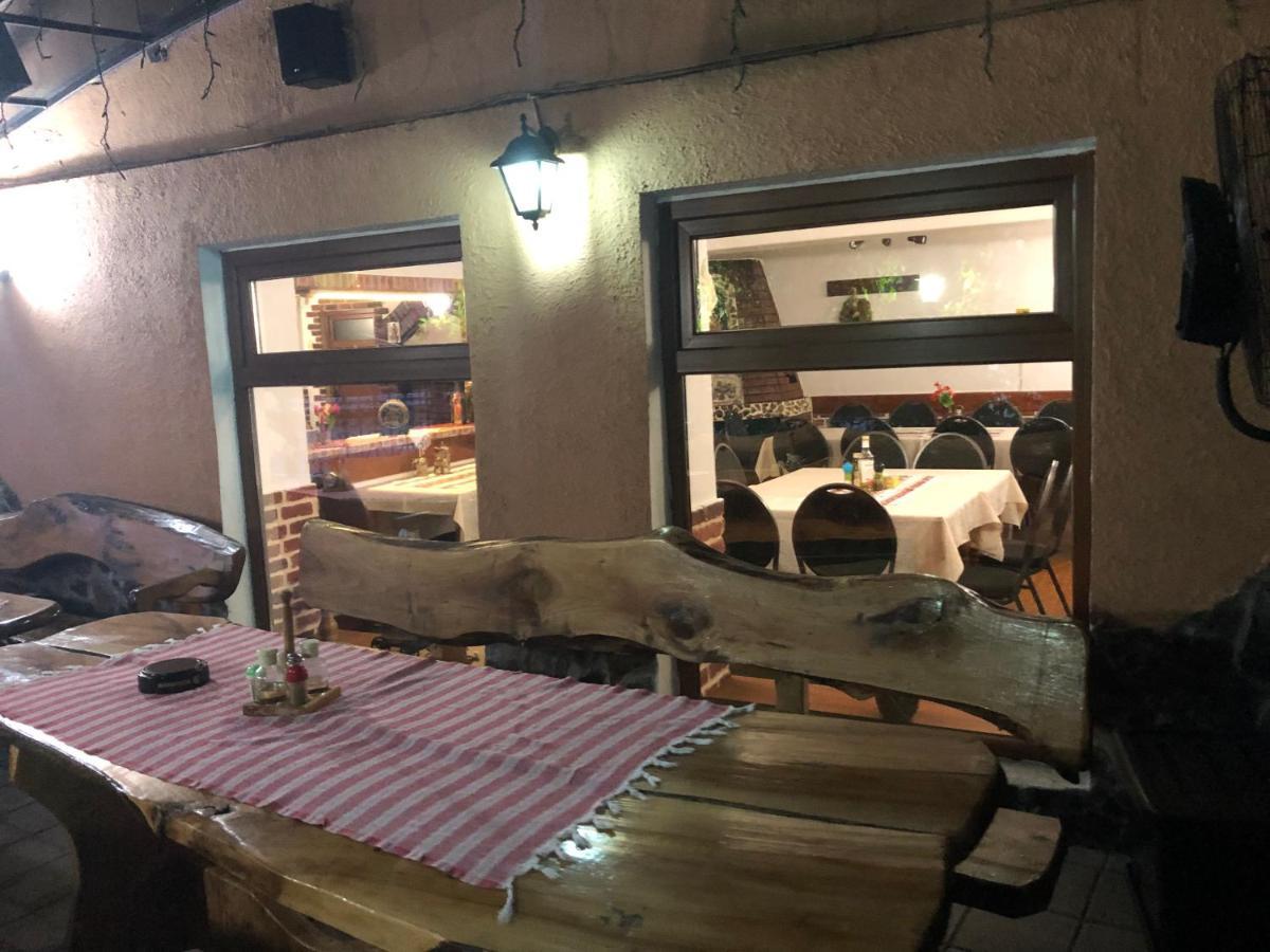 Pensiunea El Greco Axente Sever Екстер'єр фото